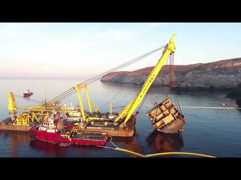 Megatugs - Wreck removal M/V Cabrera