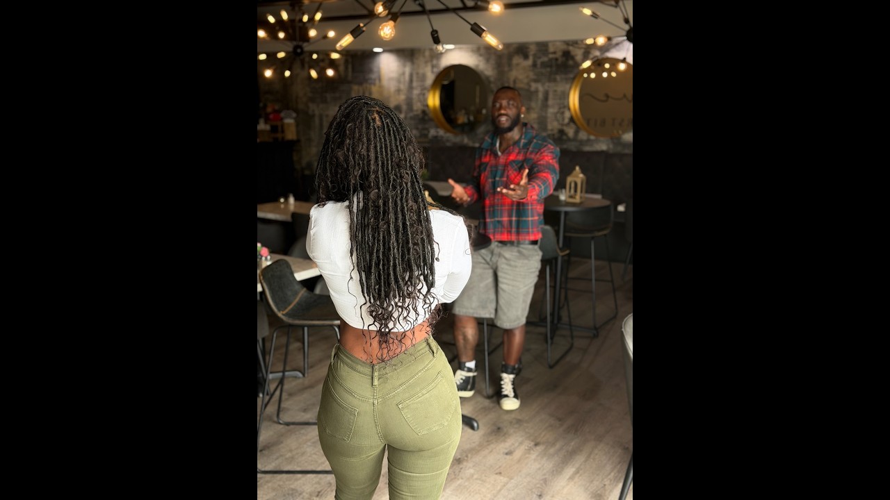 When Sunny confronts J Mo for leaving her with the Bill!