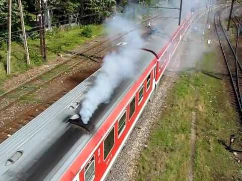 VT 624 bzw. SA110 in Kolberg/Kołobrzeg (Polen) mit weißem Qualm