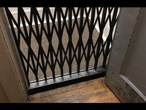 VLOG 166: attempting to use a 200 year old elevator (sarcasm)