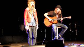 Moa Lignell - Make You Feel My Love