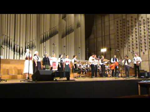 ĽH a spevácka skupina Muzička