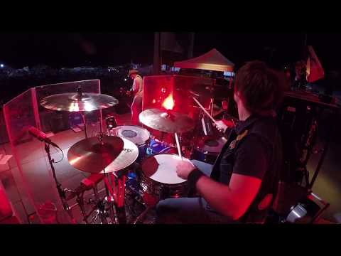 Jason Hartless w/ Ted Nugent "Good Friends & A Bottle of Wine" live at Iowa Speedway