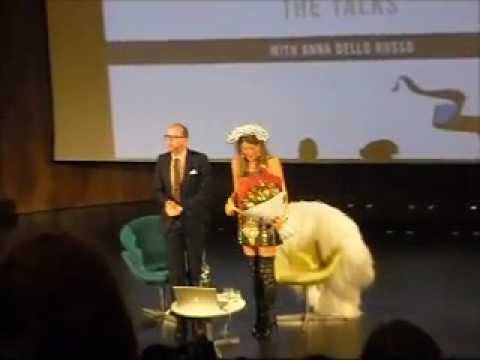 Anna Dello Russo and Peroni Collaborazioni at the V&A.