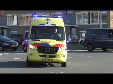 A1 Ambulance 11-126 onderweg naar melding in Zaandam!