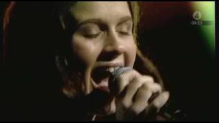 Amy Diamond - Up (Nyhetsmorgon 2009) HD