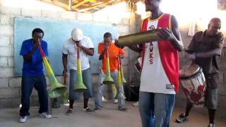 Follow Jah en répétition, décembre 2011 : Sa m fè pou yo
