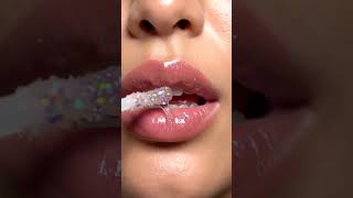 Download lagu Sparkly Sticky Gloss ASMR ✨ Juicy Lip Application Sounds mp3 Download lagu Sparkly Sticky Gloss ASMR ✨ Juicy Lip Application Sounds mp3