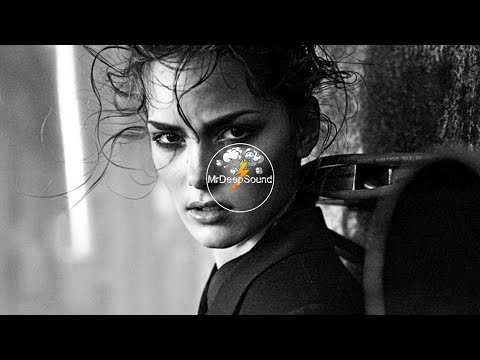 Zubi, Ashref - Weight (AmiDo Remix Extended)