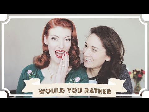 レズビアンカップルWould You Rather [CC] (Lesbian Couple Would You Rather [CC])