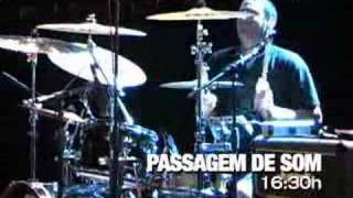 No Use for a Name: mini-doc sobre show no Rio de Janeiro