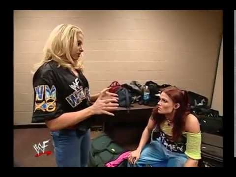 Lita & Trish Backstage Fight - WWE Smackdown 3/14/02