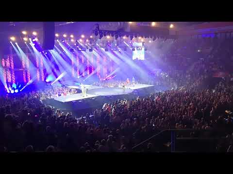 Video 2# Das große Schlagerfest Voxxxclub Donnawedda LIVE Neu-Ulm 02.05.2019 Florian Silbereisen