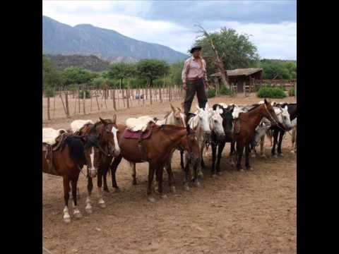 "Huellando Ausencia" Guillermo Romero Ismael