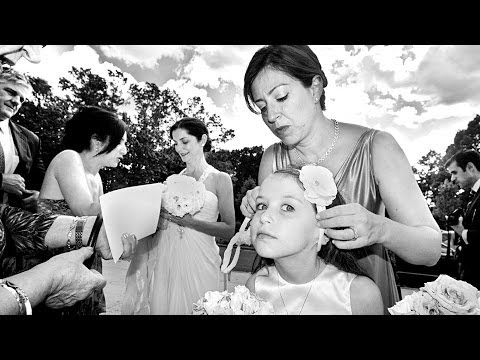 download lagu mp3 mp4 Journalistic Wedding Photography, download lagu Journalistic Wedding Photography gratis, unduh video klip Journalistic Wedding Photography