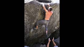 Video thumbnail of The Coffee Cup, V9. Leavenworth