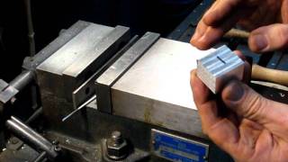 How to square up stock on the milling machine