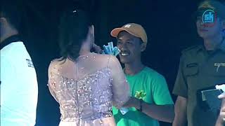 Download lagu Bukan cerita dusta / erika syaulina.. mp3