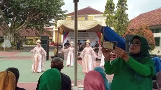 Download lagu Daun Puspa - Sanggar Seni Smanespa mp3