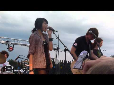 Sophie-Tith Charvet & The Waffles - Still Loving You - Scorpions Cover