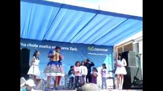 La chola chabuca y movistar en Cusco