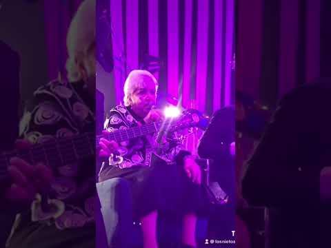 Un recuerdo de cuando nos presentamos con La Abuela Irma en Pal Norte en Mty 👵🏻❤️🤠🎵