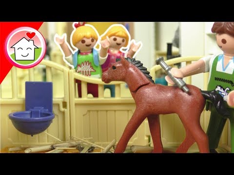 Playmobil Film - Aufregung auf dem Pferdehof - Familie Hauser Spielzeug Video für Kinder
