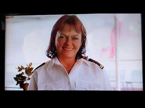 Flyvende Farmor Du er så smuk med havet son baggrund