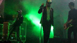 Sort Sol - Tatlin Tower