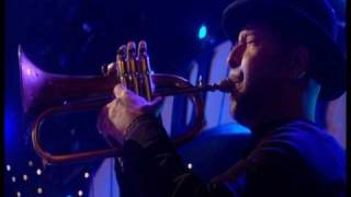 Dave Swift on Bass with Jools Holland backing Annie Lennox "Why"