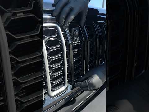 Jeep Wrangler JL/JLU Grille Inserts ⚙️🔥 #jeep ##shorts #jeepwrangler #jeepgirl #JeepAccessories