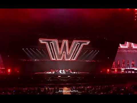 ON THE STAGE ENCORE CONCERT HEY MAMA