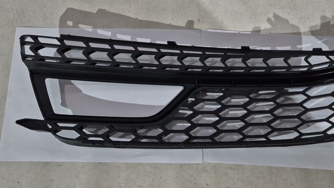 Решетки противотуманных фар RS-Style (Sport, 2011-2015, 2 шт, Черный) Video 1