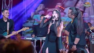 Download lagu TAK TUNGGU BALIMU- AINI ZAMMA X PONCOL MC - NEW ASTINA LIVE GEGER MADIUN mp3