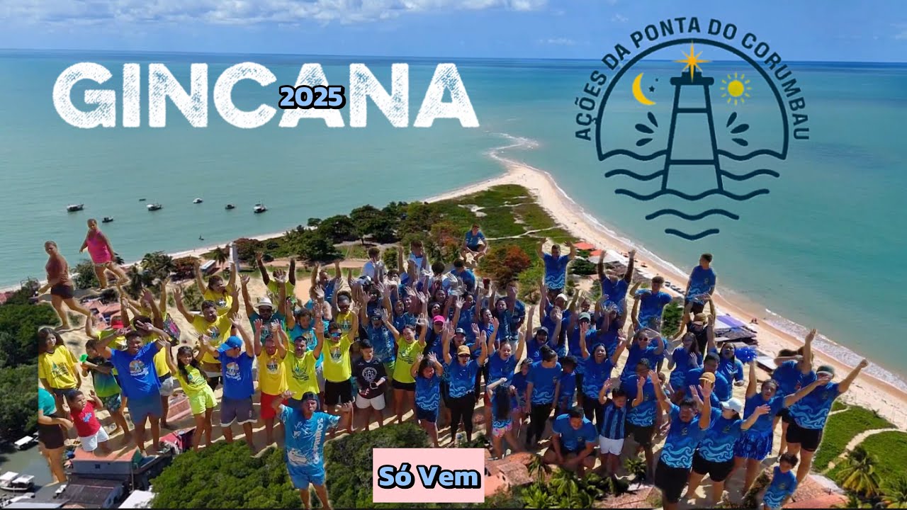 Equipes disputando a gincana na praia de Corumbau