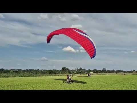 Ninho dos Condores. Minha decolagem ontem...