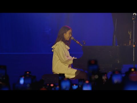 Laufey - Let You Break My Heart Again (Live From Manila)