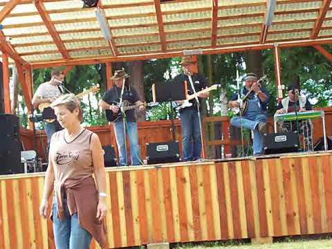 100 3705 Starší páni Motel nonstop