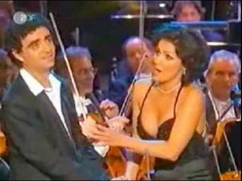 Anna Netrebko feat Rolando Villazon - Live-