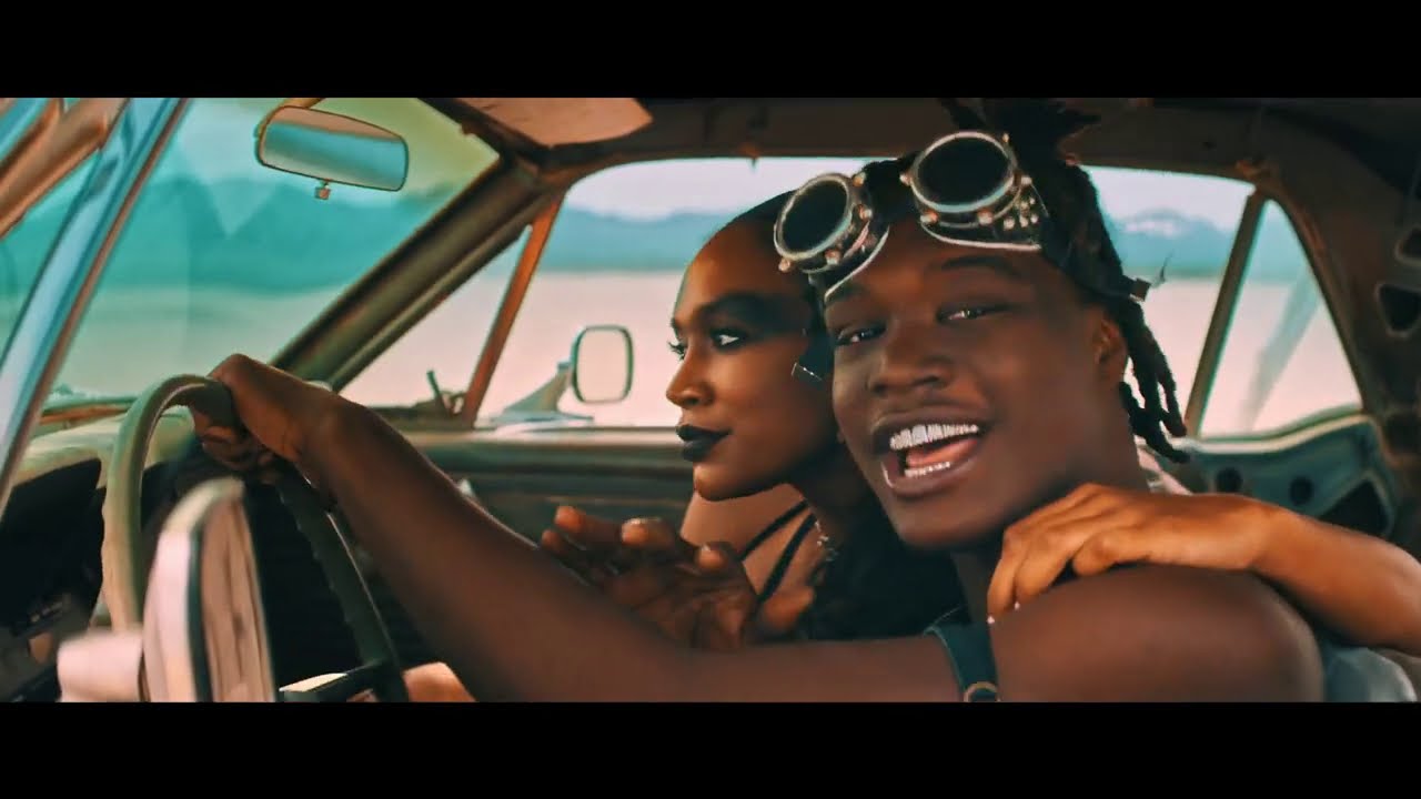 MAD Lyrics - 2KBABY