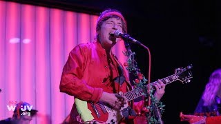 Caroline Rose - "Cry" (Live at Littlefield)