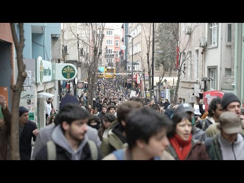 Students in Turkey protest against arrest of Istanbul mayor amid heavy police presence | AFP