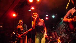 Nicki Bluhm & The Gramblers - A Little Too Late To Die Young