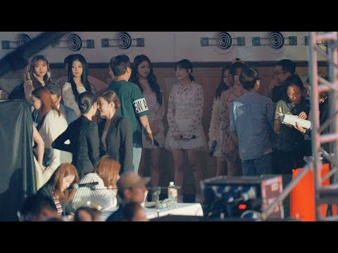 러블리즈 (Lovelyz) 입장 대기 @ 170916 한중가 요제 [4k Fancam/직캠] By TheGsd