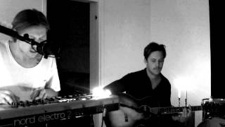 Knockin&#39; Lost John - My queen (Acoustic Session)
