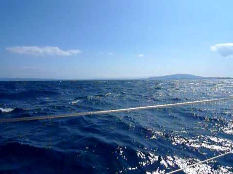 Hallberg Rassy 31 Ballerina sailing in heavy Wind "Bora"