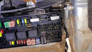 2006 Chrysler 300 Fuel Pump Relay, Fuel Pump Fuse