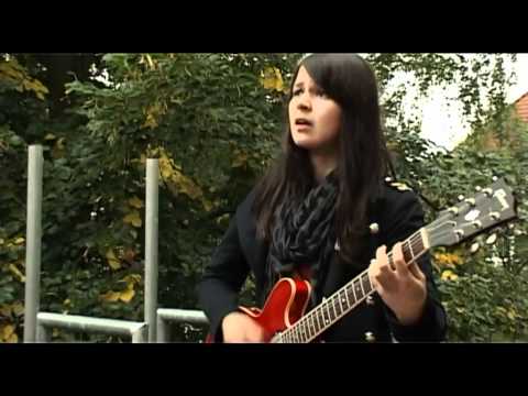 Bedroomdisco TV: Kraków Loves Adana - "It's Spoken So It's True" & "Cold & Closed" acoustic