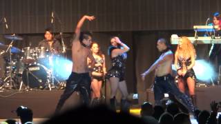 Camaleón / El Brillo De La Luna - María José en Tijuana 2013