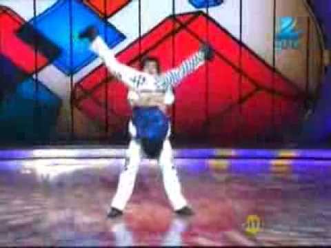 Dance India Dance Season 4 December 14, 2013 - Sumedh & Manan